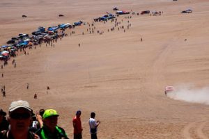 Noticias Ambacar Great Wall sigue firme durante la etapa 9 público en el desierto