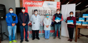 Noticias Ambacar, donación de mascarillas en concesionario Riobamba